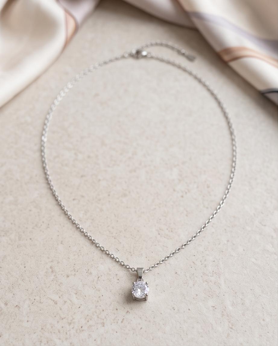 Collana “Punto Luce”