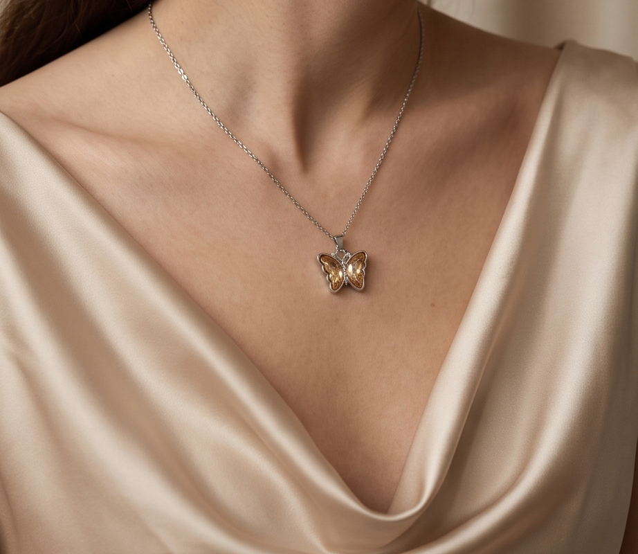 Collana “FARFALLA”